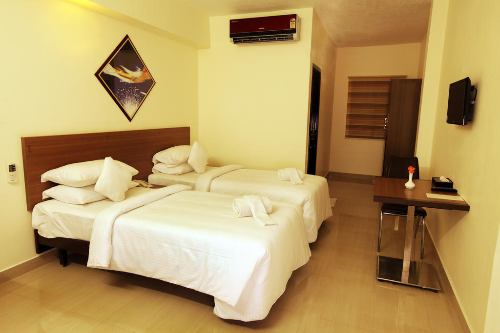 Aakash Inn Tiruvannámalaj Szoba fotó